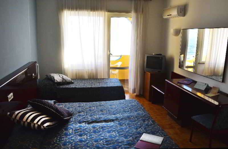 Grand Hotel Dei Cesari Dependance Anzio Extérieur photo